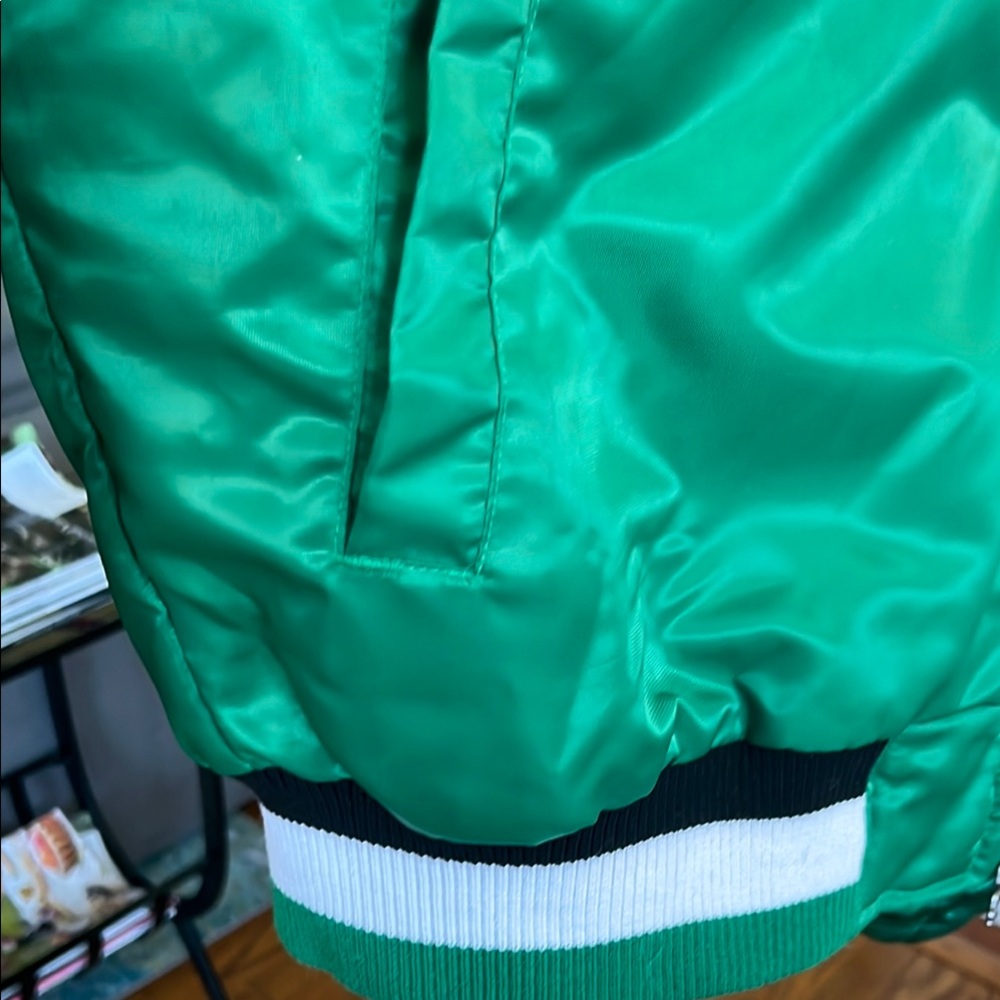 Celtics Green Jacket. - Picture 11 of 12